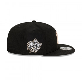 Gorra 9Fifty MLB New York Yankees Black Stone Negro