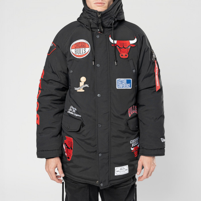 Casaca NBA Chicago Bulls Alpha Industries Negro
