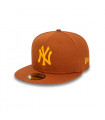 Gorra 59Fifty New York Yankees League Essentials Coffee MLB