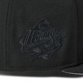 Gorra 59Fifty MLB San Diego Padres Tonal Logo Negro