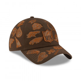 Gorra Casual Classic NFL All Over Bad Bunny Super Tazón Marrón