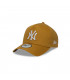 Gorra 9Forty MLB New York Yankees League Essential Beige