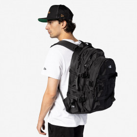Mochila New Era Carrier Pack Negro