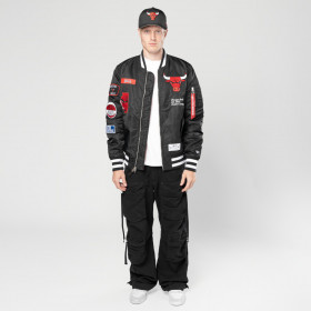 Casaca NBA Chicago Bulls Alpha Industries Negro