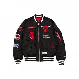 Casaca NBA Chicago Bulls Alpha Industries Negro