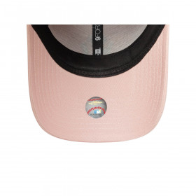 Gorra 9Forty MLB New York Yankees League Essential Rosa